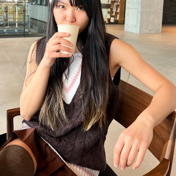 Aritzia Sunday Best Winston Sweater Vest Merino Wool With Braids - Picture 12 of 13